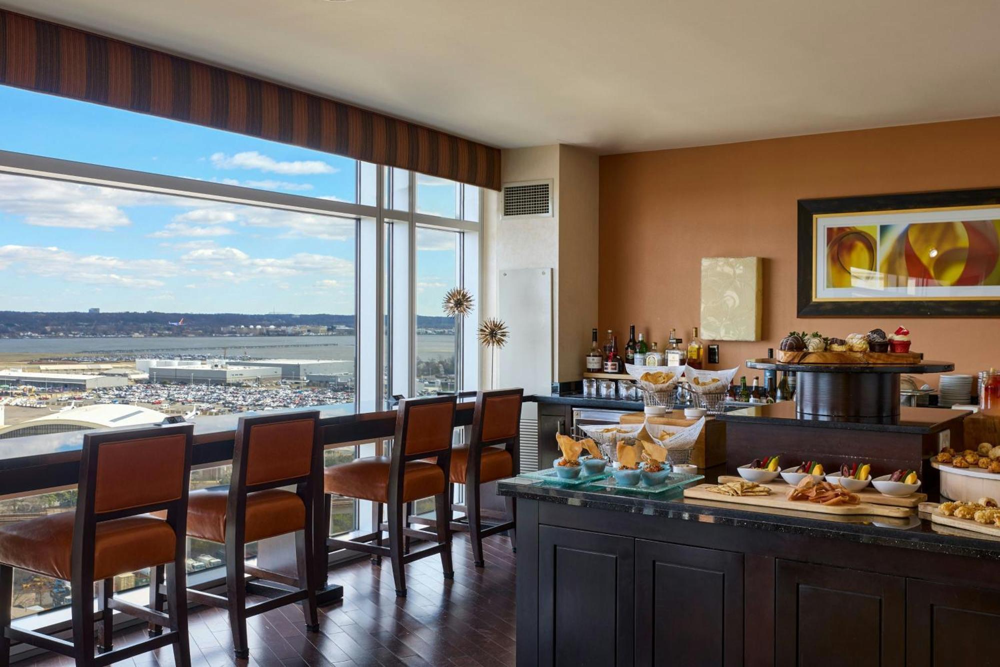 Renaissance Arlington Capital View Hotel Kültér fotó